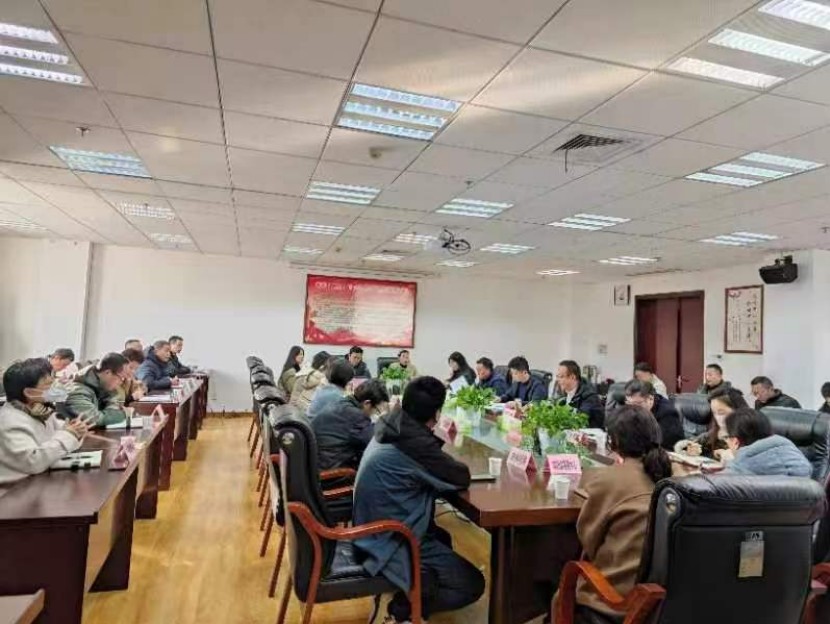 1714381118428 1714382396501