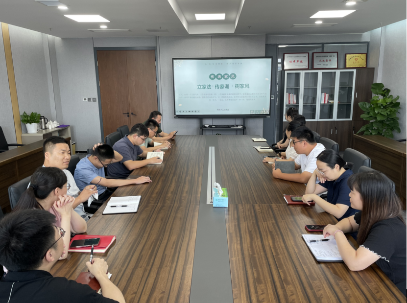 d3a90d50320e56e44b52d4d38bf9dd4